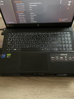 Herní notebook- acer nitro v15 v záruce - 2