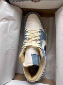 Air Jordan 1 Low SE - 2