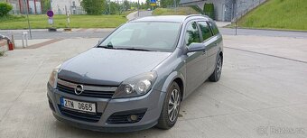 Opel Astra  Cosmo Caravan H 1.7CDTI 16V 74KW - 2