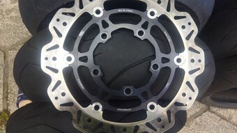 Brzdové kotouče GSX-R 1000 - 2