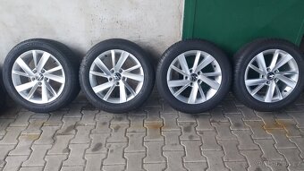 Prodám orig.alu VW s pneu 205/55/16 - 2