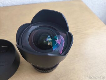 Samyang 14 mm f/2.8 - 2