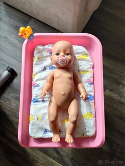 Panenka Baby Born s kouzelným dudlíkem a příslušenstvím - 2
