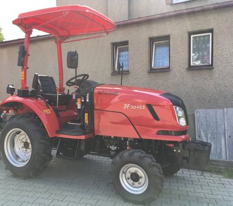 Traktor DF 304 - 2