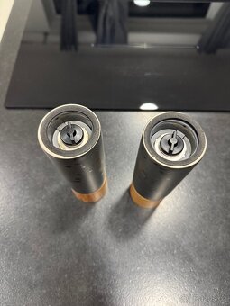 Sada mlýnků na pepř a sůl Black - 2