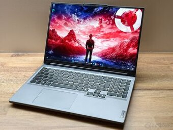 RTX 4070 8GB_LENOVO LEGION SLIM 5 16ARP9_R7-8845HS_2,5K - 2