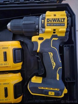 Dewalt aku příklepová vrtačka 18v 5.0 ah - 2