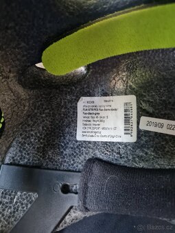 Dětská cyklistická helma - 2