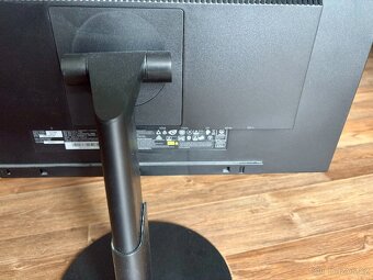 23.8" Lenovo ThinkVision P24h (2K, IPS) - 2