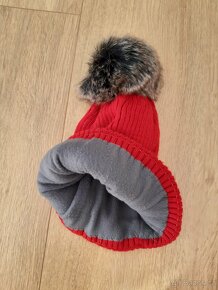 Dívčí Zimní Čepice zn. WB s bambulkou, Univerzální Velikost - 2