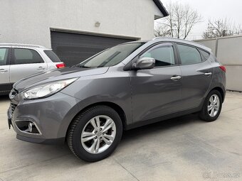 HYUNDAI iX35 1.6i 99KW 1.MAJIT,TAŽNÉ,PAR.KAMERA,VYHŘ.SEDADLA - 2