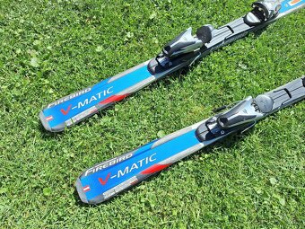 Prodám použité carvingové lyže Blizzard XO 151 cm - 2