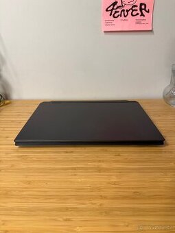 MSI Vector A18 HX Ryzen 9 9955HX / RTX 5070 Ti / 32 GB - 2