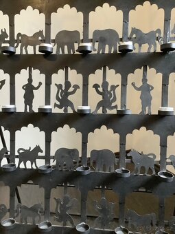 Masivní dekorativní stojan na svíčky - 2