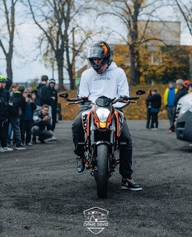 KTM DUKE 125 2011 rezervace - 2