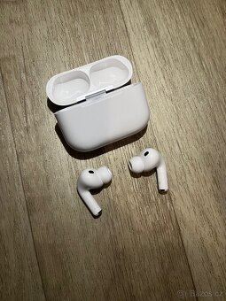 AirPods Pro 3 USB-C - 2