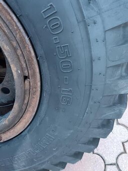 10,50-16 kola vlek 7t - 2