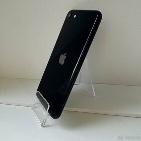 iPhone SE 2022 64GB, black (rok záruka) - 2