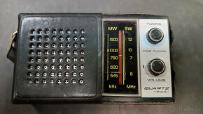 Staré rádio QUARTZ 406 - Made in GDR - 2
