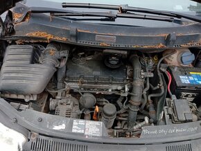 Seat alhambra - 2
