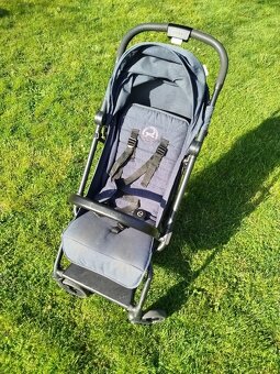 Cybex Easy S+ - 2