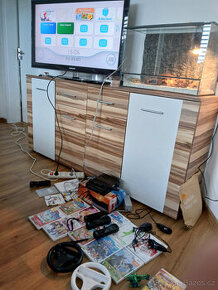 nintendo wii + 12her + prislusenstvi + balancni podlozka - 2
