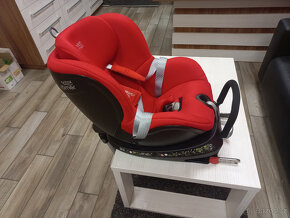Britax Römer Dualfix 2 R, 0-18 kg, červená - 2