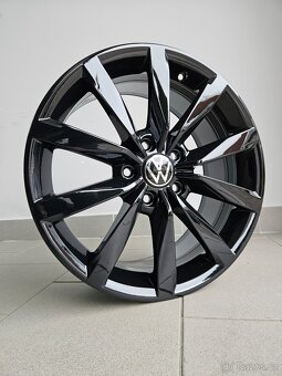 Orig. VW "Dijon" 5x112 _ 17" - Black - Top - 2