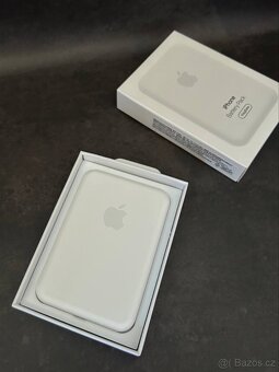 Apple Battery pack (powerbanka) - 2