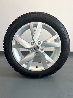 ❄️ Zimní Alu kola Lyra, Škoda Octavia 4, 5x112 r17 - 2