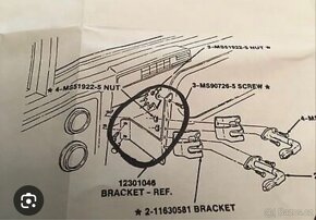 Držák zbraní M16 - 2