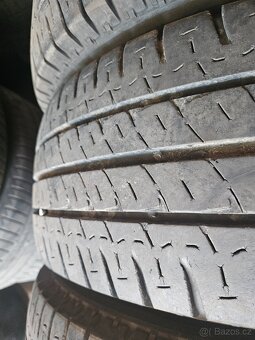 215/65R16C 109/107T Agilis MICHELIN - 2