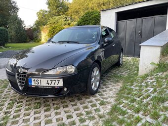 Alfa Romeo 147 1,6 TS 88 KW - 2