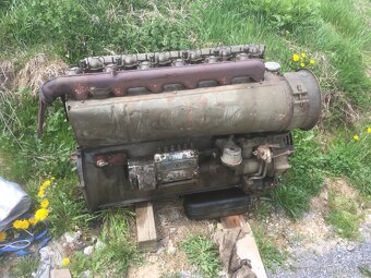 Motor P V3S - 2