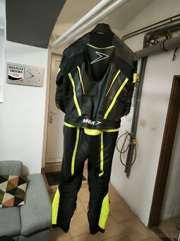 Dvoudílná kombinéza na motorku MBW - 2