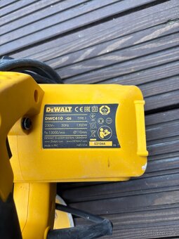 Řezačka na obklady Dewalt - 2