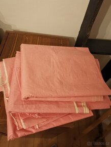 25 kg domácí husí peří + látka na povlak - 2