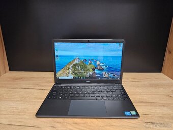 UMAX VisionBook N14R - 2