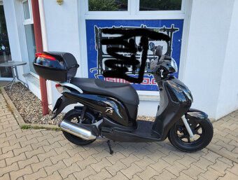 Honda PES 125i - 2