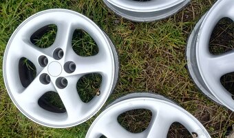 Alu kola 5x114,3 R16 - 2