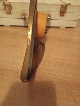 Retro hodiny Prim-Kapka styl Brusel - 2