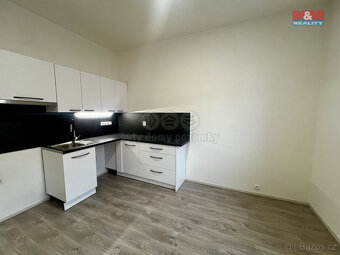Pronájem bytu 2+1, 61 m², Ostrava, ul. 28. října - 2