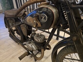 ČZ 125 a - 2