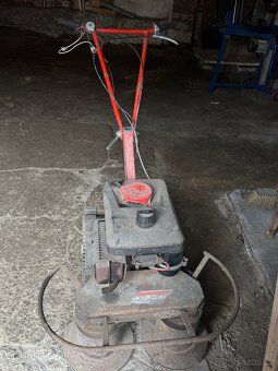 dvoububnová sekačka motor jikov - 2