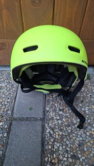 Helma na kolo nebo brusle BTWIN 52-55cm - 2