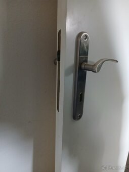 Pěkné interiérové dveře 60 cm - 2