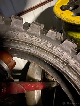 Pneunatiky na motorku - 2