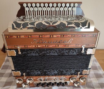 Heligonka Hlaváček - 2