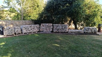 Prodám štípaný nepravidelný kámen AQUA MULTI - 2