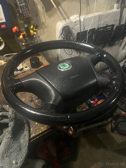 Volant Škoda Octavia II - 2